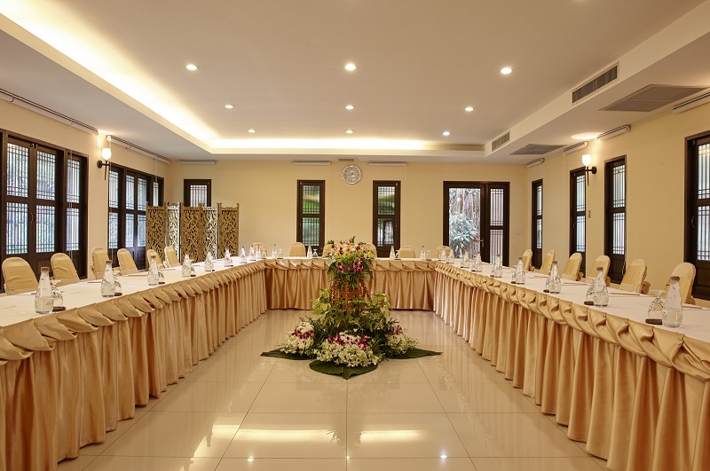 Phuwanalee Resort